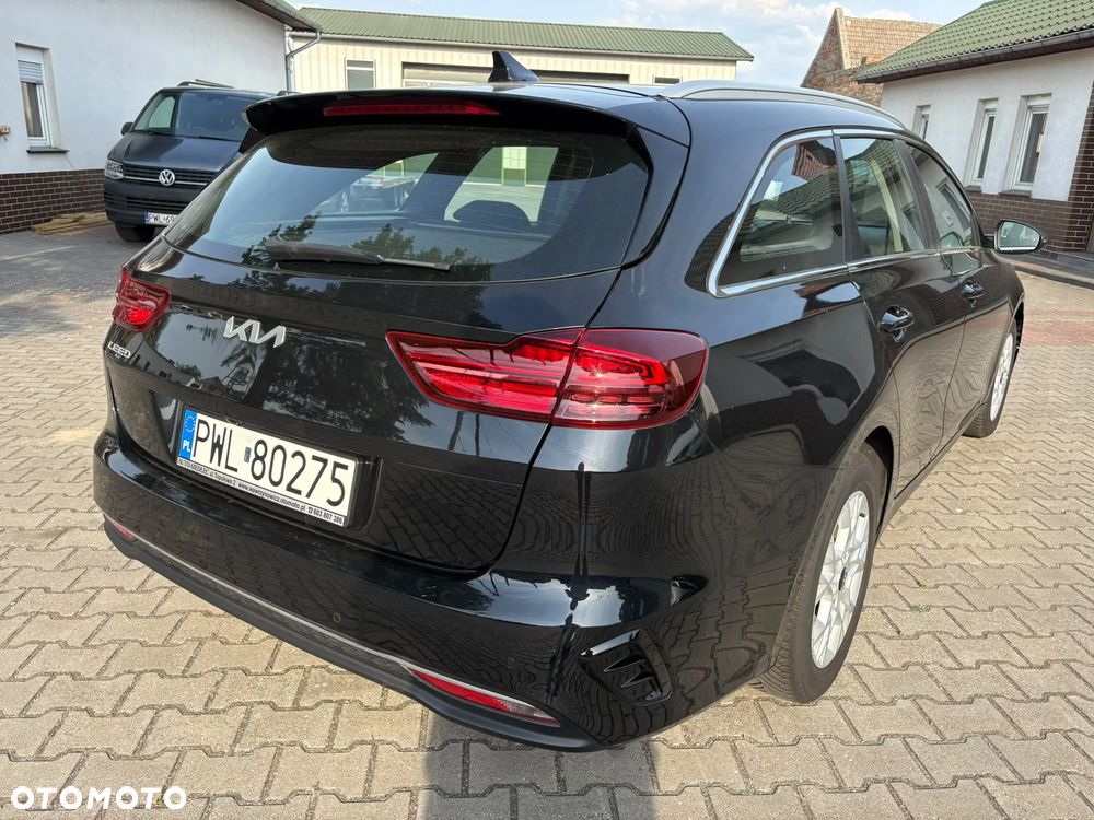 Kia Ceed - 7
