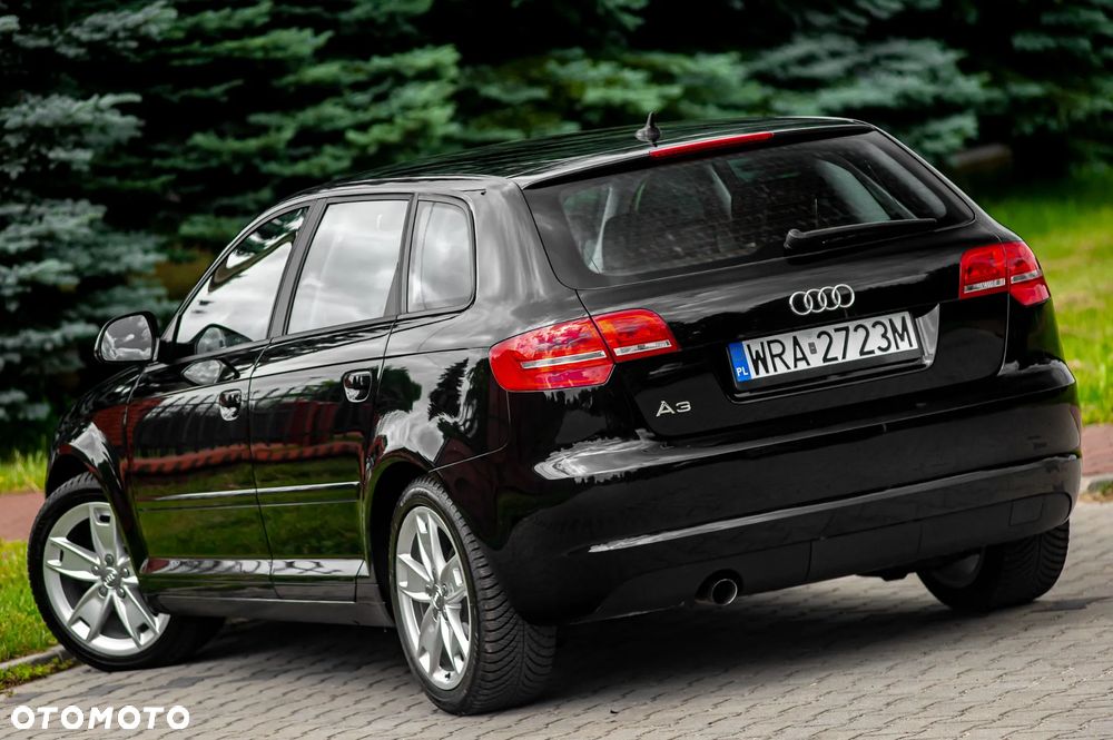 Audi A3 Sportback 1.6 S tronic Attraction - 15