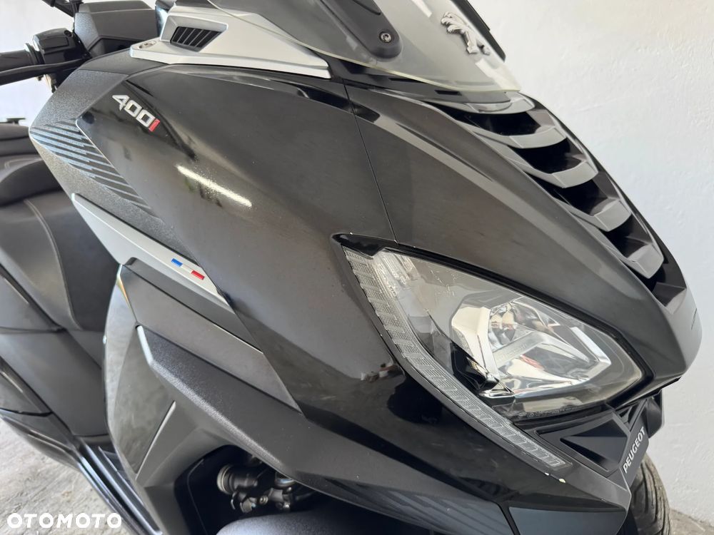 Peugeot Metropolis - 4