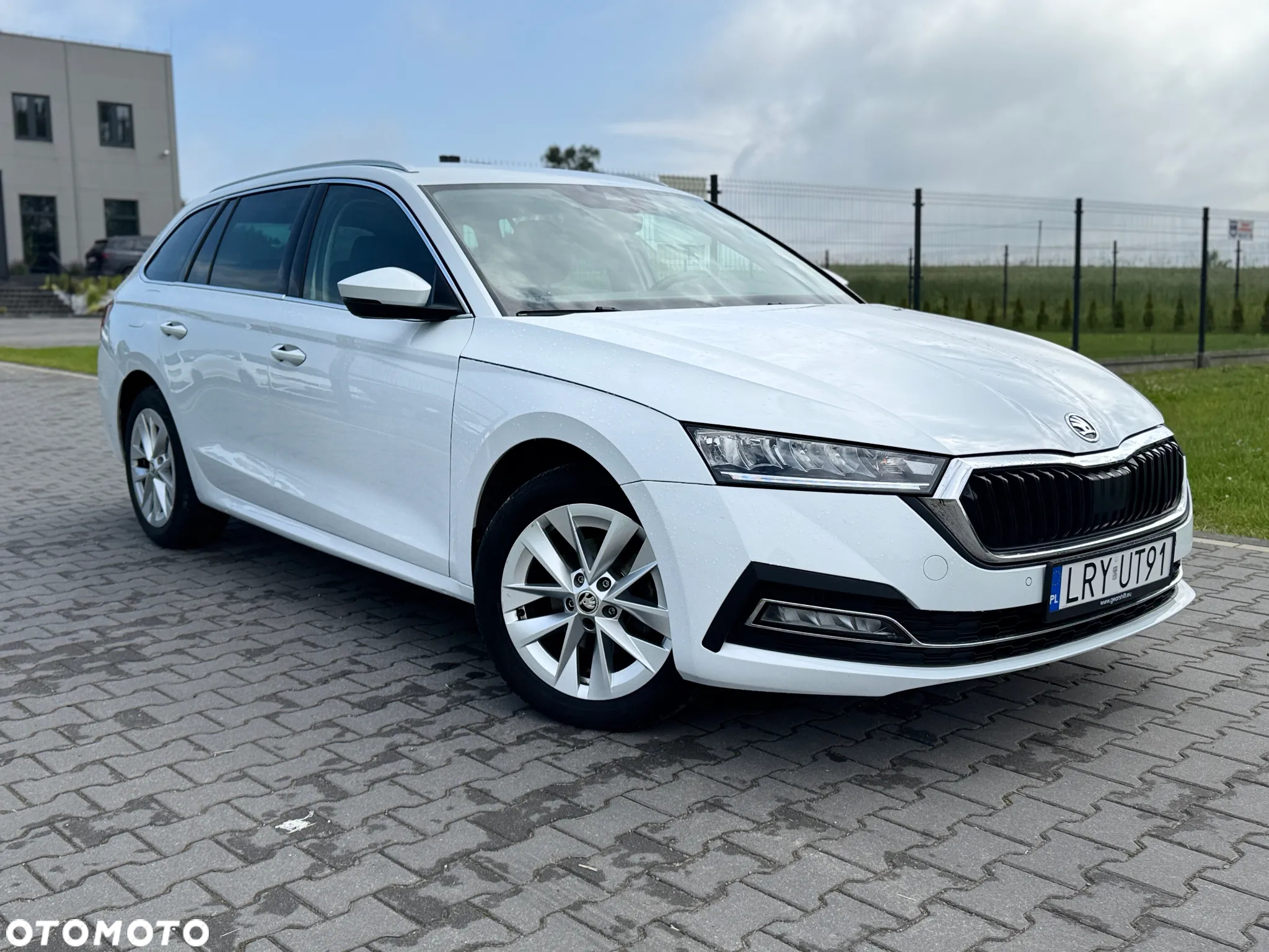 Skoda Octavia - 2