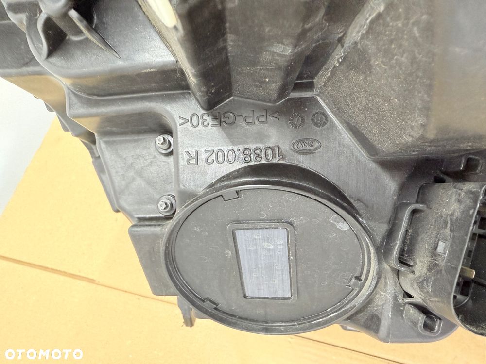 Lampa lewa prawa Mercedes A117 W117 X117 CLA Performance LIFT FL - 2