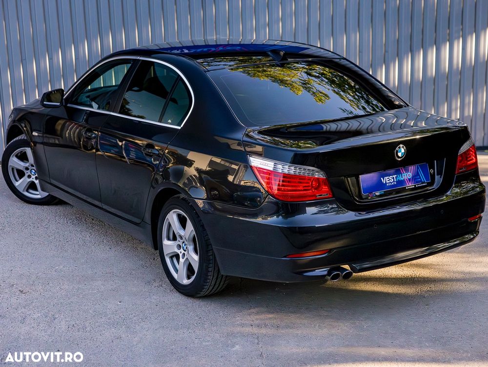 BMW Seria 5 525d xDrive Aut. - 2