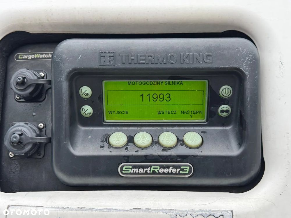 Schmitz Cargobull Chłodnia Thermo king SLXe300 - 10