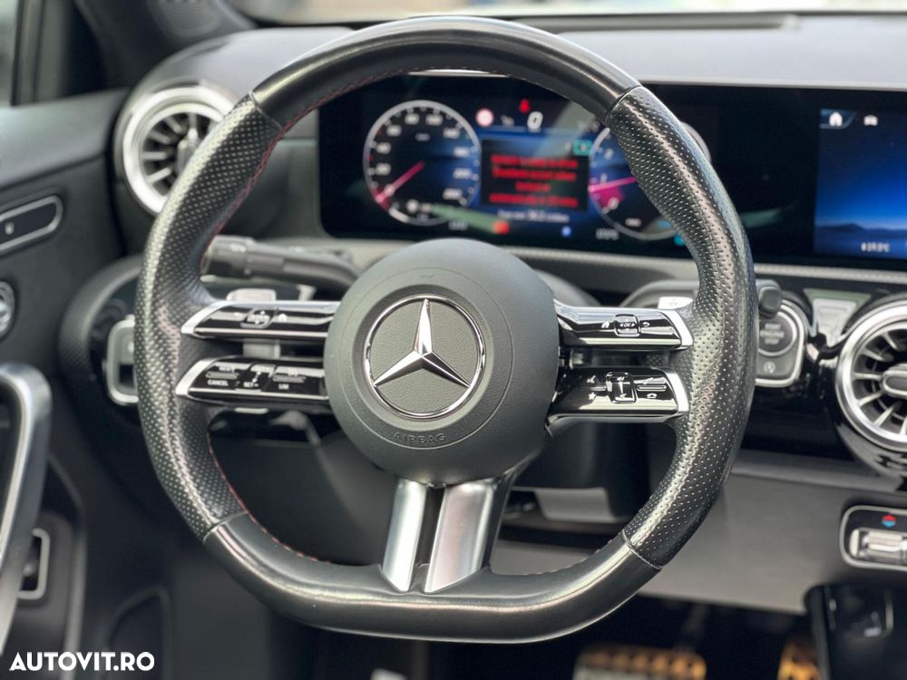 Mercedes-Benz A 220 4MATIC MHEV 8G-DCT - 14