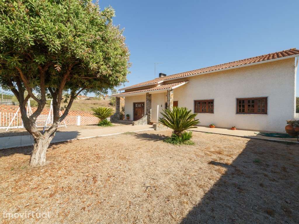 Moradia São Pedro de Tomar - Privacidade a 10min do centro de Tomar - Grande imagem: 3/53