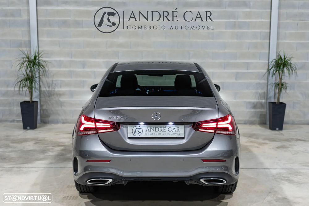 Mercedes-Benz A 250 Limousine e 8G-DCT AMG Line - 8