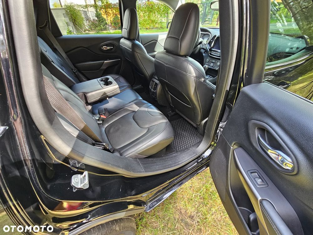 Jeep Cherokee 2.2 MJ II Active Drive I Automatik Overland - 31