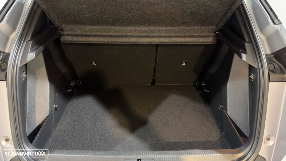 Peugeot 2008 1.2 PureTech Active Pack - 29