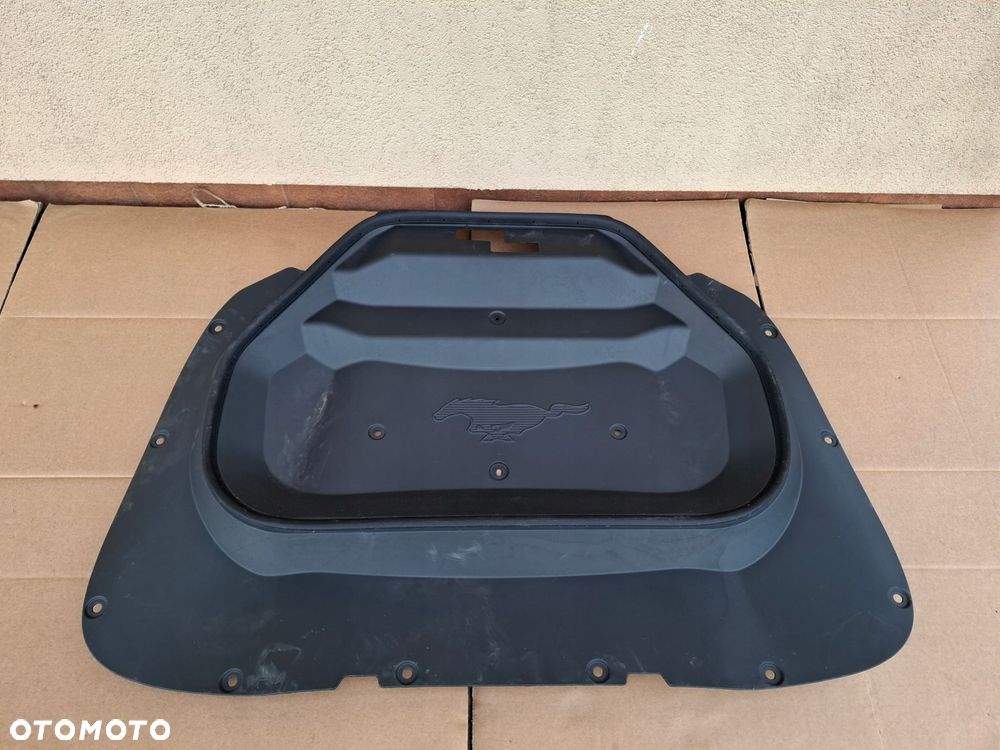 WYGŁUSZENIE MASKI FORD MUSTANG E MACH ORYGINAŁ