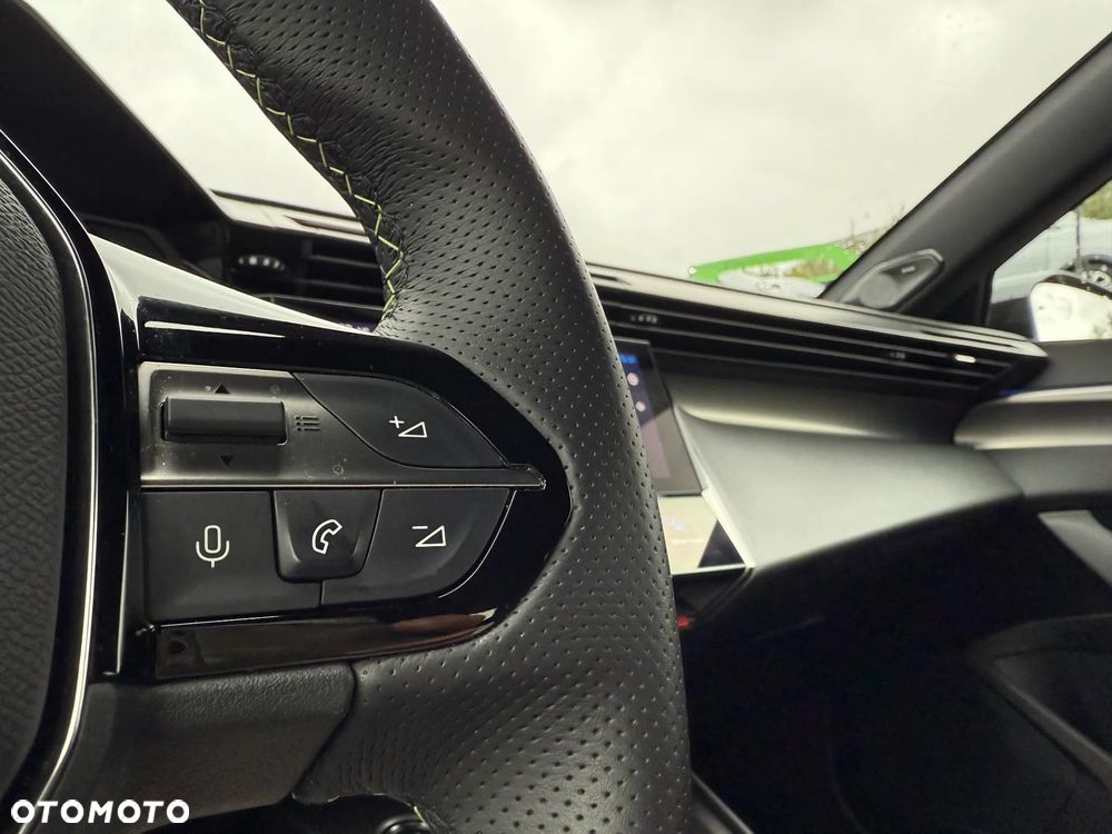Peugeot 408 1.6 Plug-In Hybrid 180 GT EAT8 - 15