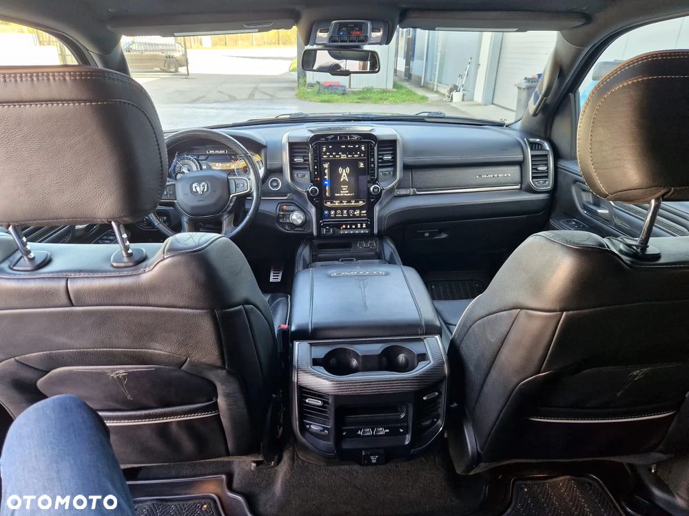RAM 1500 - 15