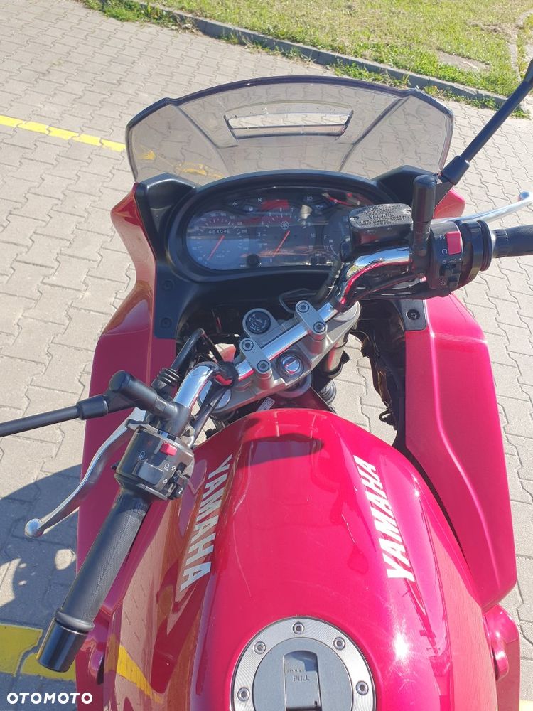 Yamaha XJ - 6