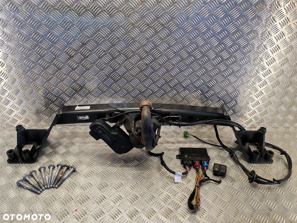 VW TOUAREG 7P 10-18R HAK HOLOWNICZY WESTFALIA KULA BELKA 7P6803881B MODUL STEROWNIK 7P0907383G - 2