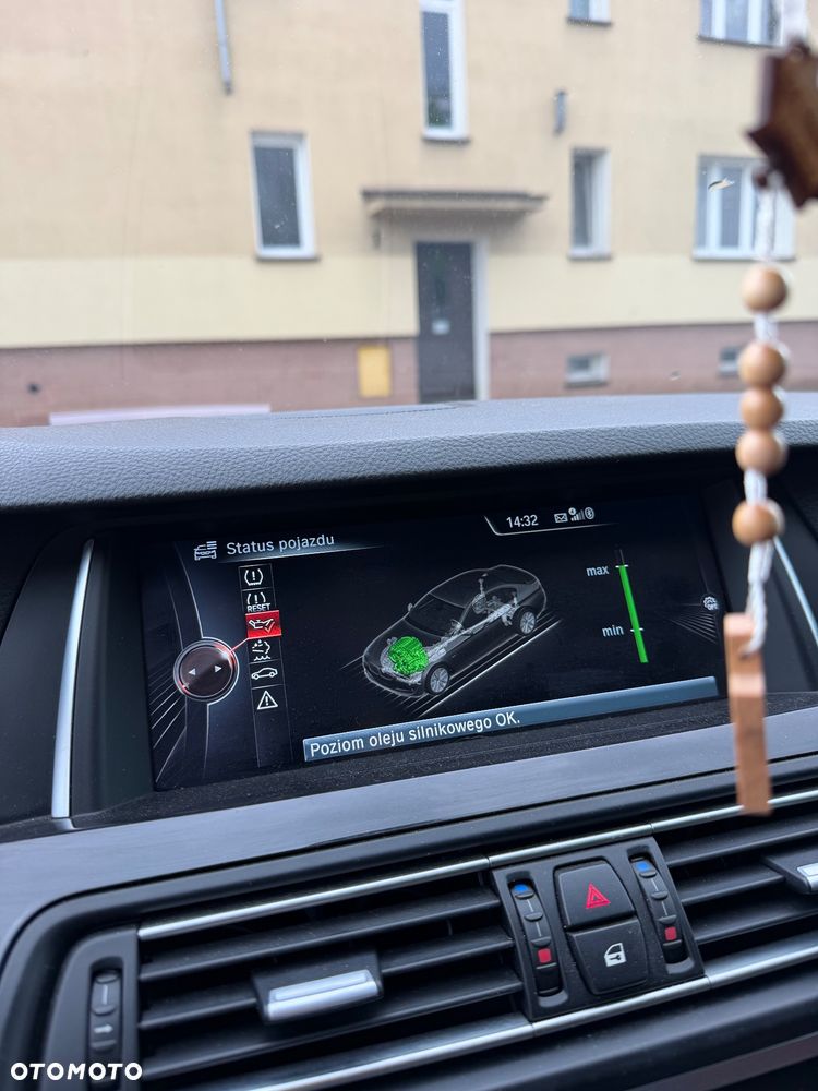BMW Seria 5 525d xDrive - 19