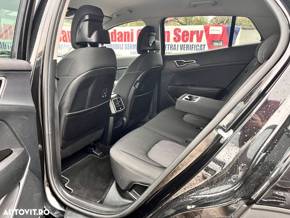 Kia Sportage 1.6 T-GDI AWD Plug-in Hybrid Paket Spirit - 22