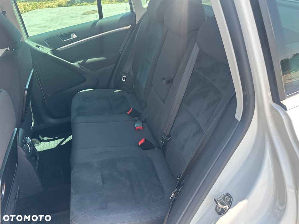 Volkswagen Tiguan 1.4 TSI BlueMotion Technology Sport & Style - 10