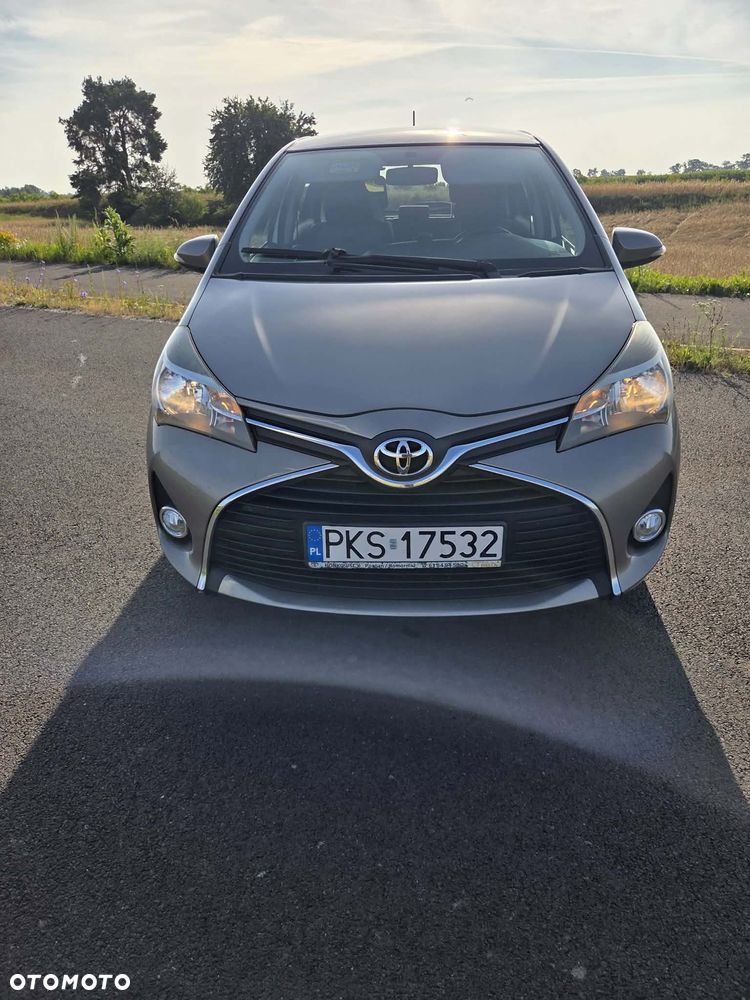 Toyota Yaris 1.33 Premium - 3