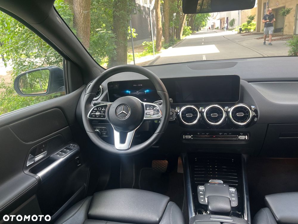 Mercedes-Benz Klasa B 200 d 8G-DCT - 13
