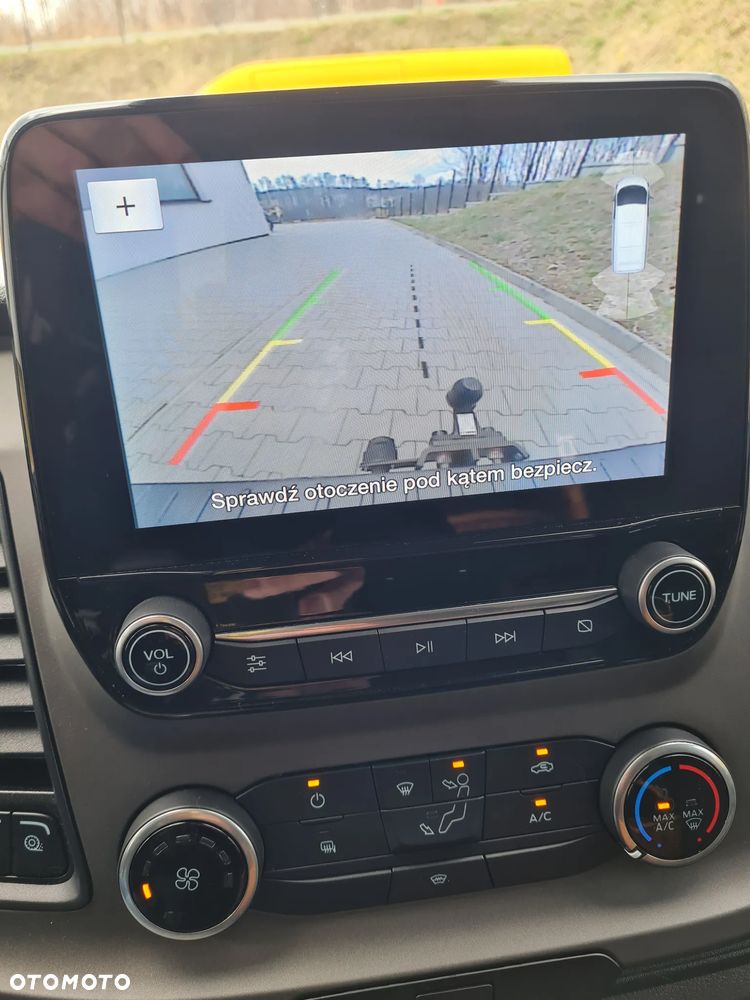 Ford Transit Custom - 19