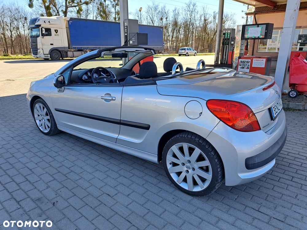Peugeot 207 CC - 27