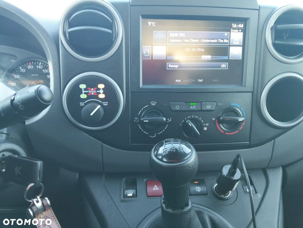 Peugeot Partner Dangel - 4