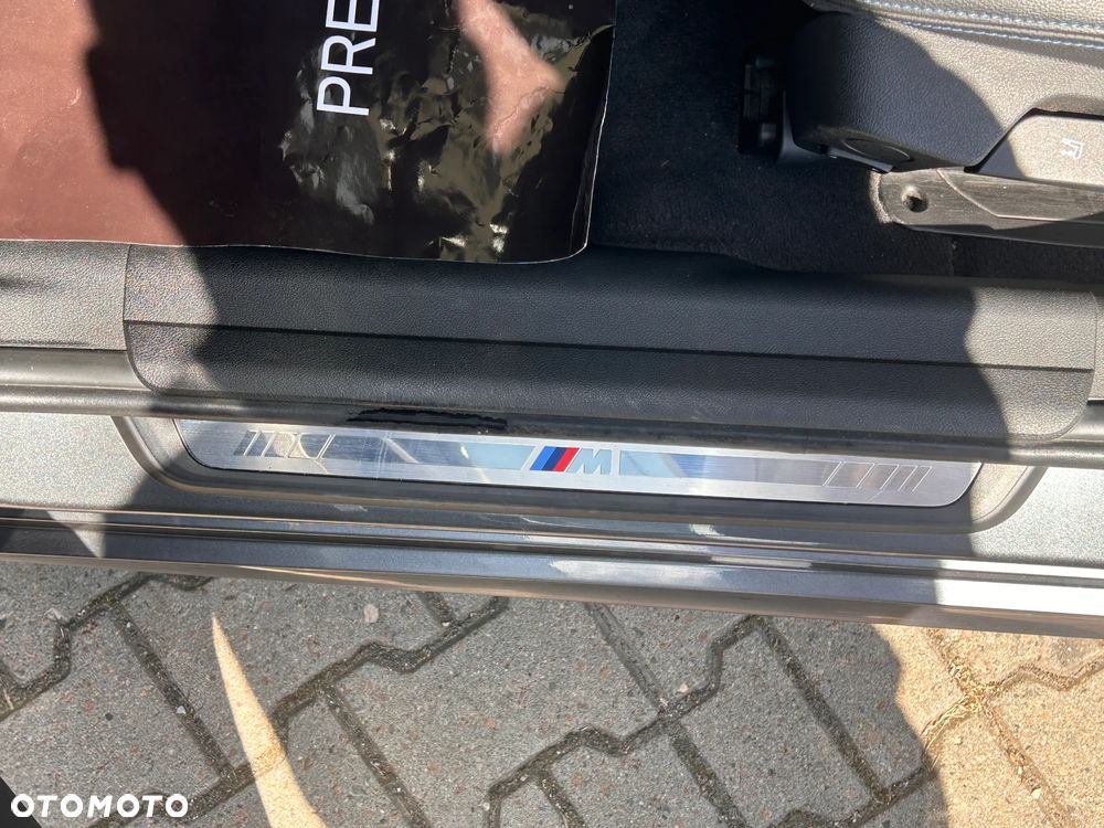 BMW Seria 3 330i xDrive M Sport sport - 15