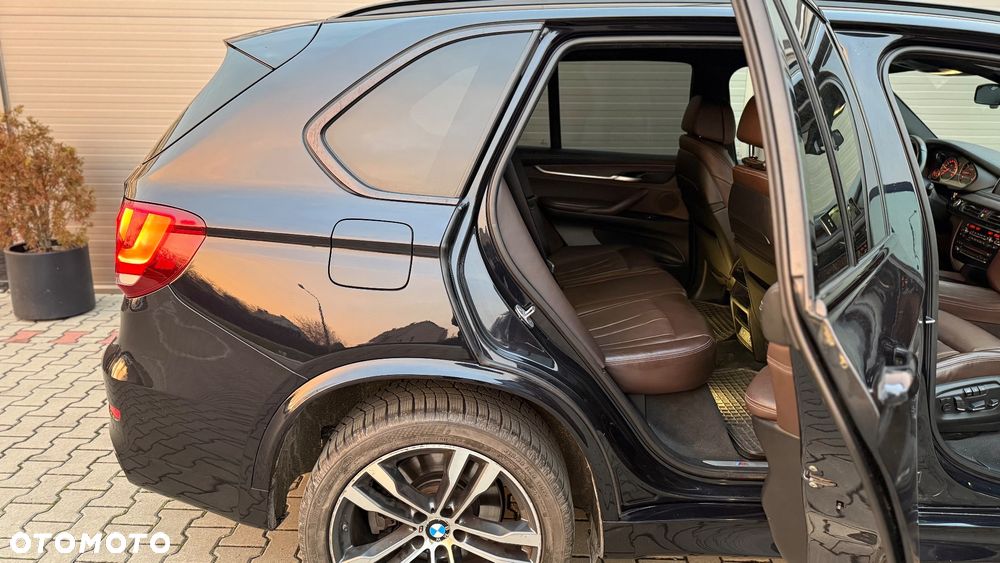 BMW X5 M M50d - 9