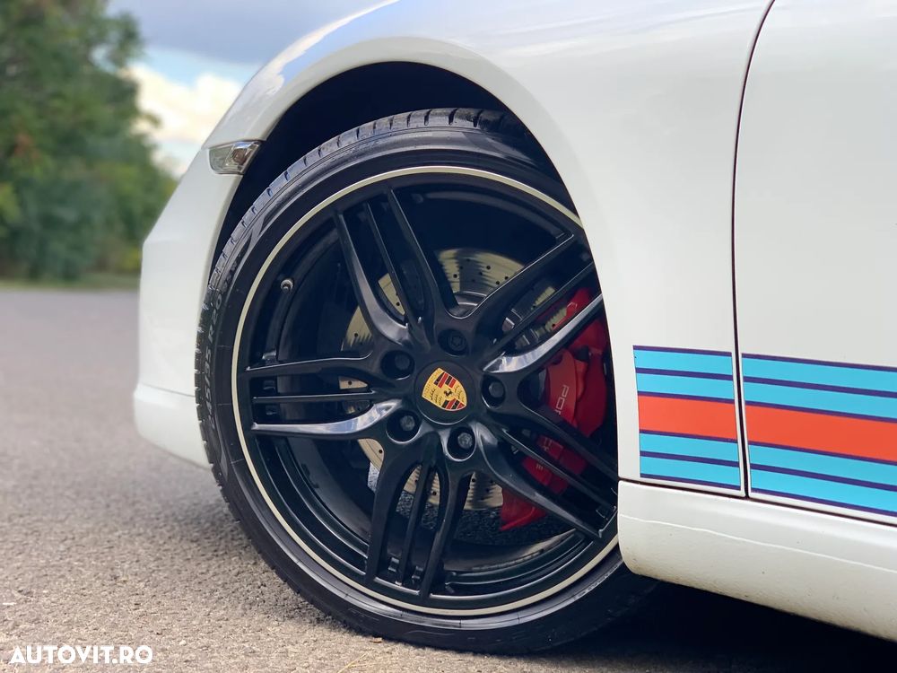 Porsche 911 - 12