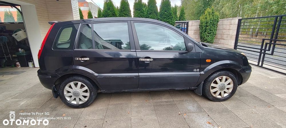 Ford Fusion 1.6 Elegance - 4