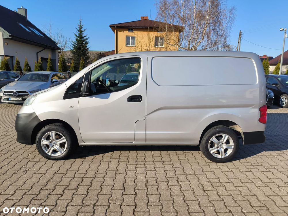 Nissan NV200 - 16
