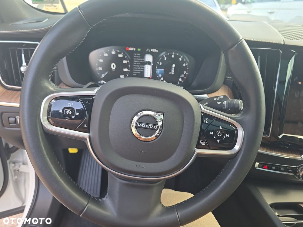 Volvo XC 60 T5 AWD Inscription - 6