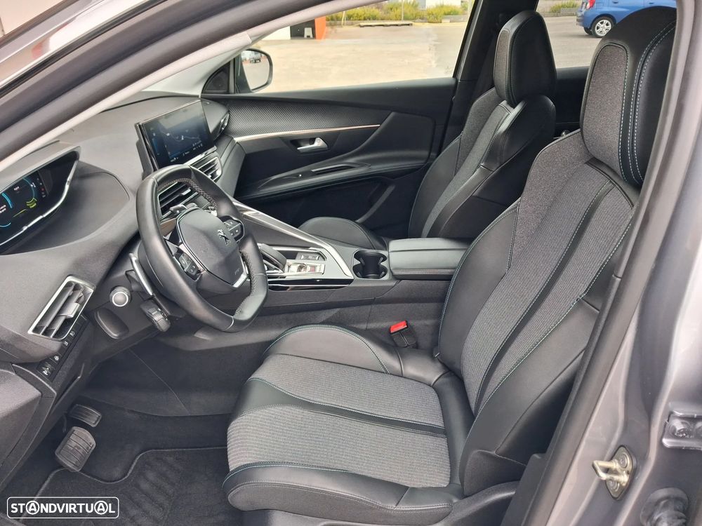 Peugeot 3008 225 e-EAT8 Allure Pack - 12