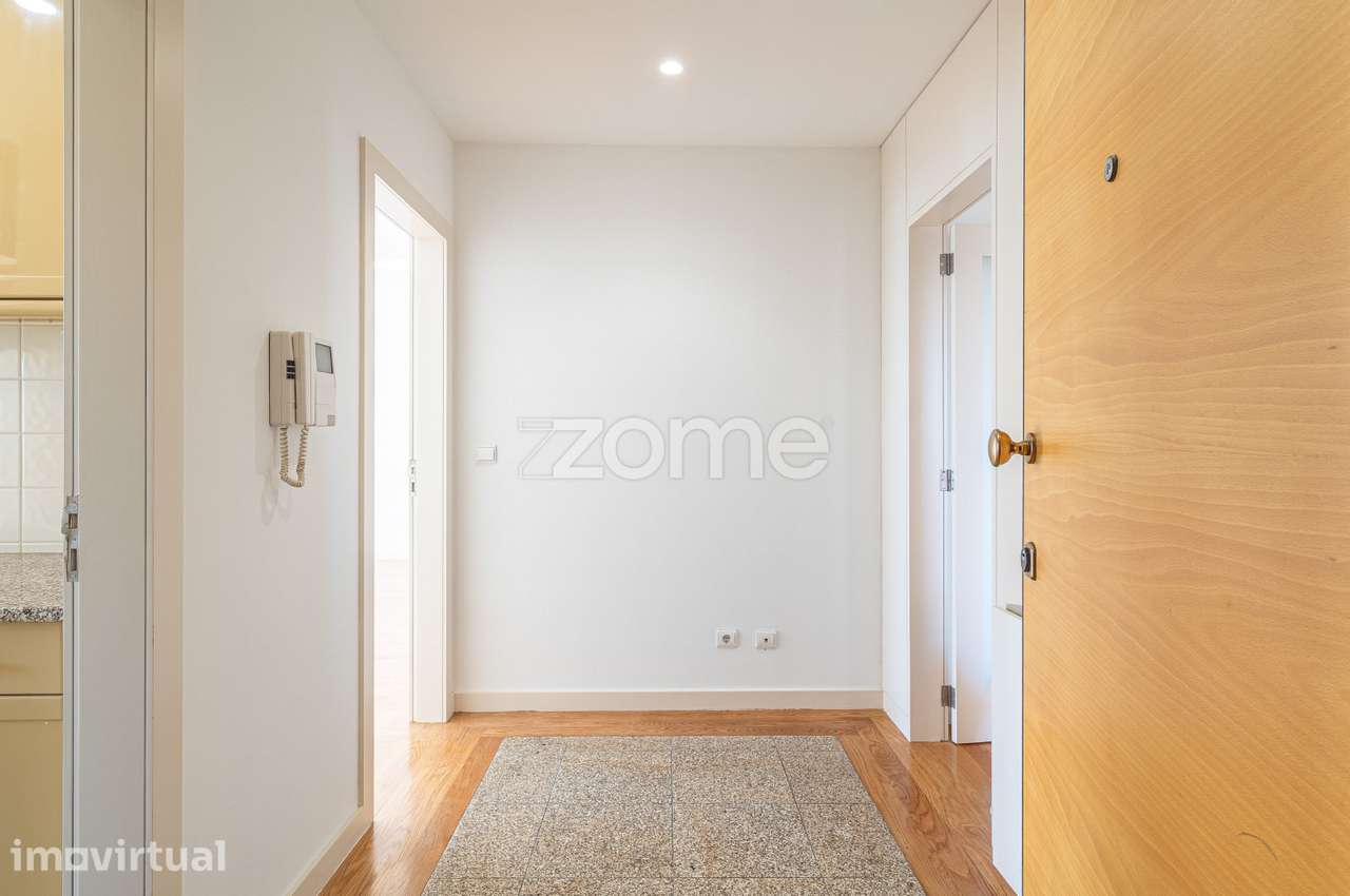Apartamento T3 Avenida 25 de Abril - Grande imagem: 3/40