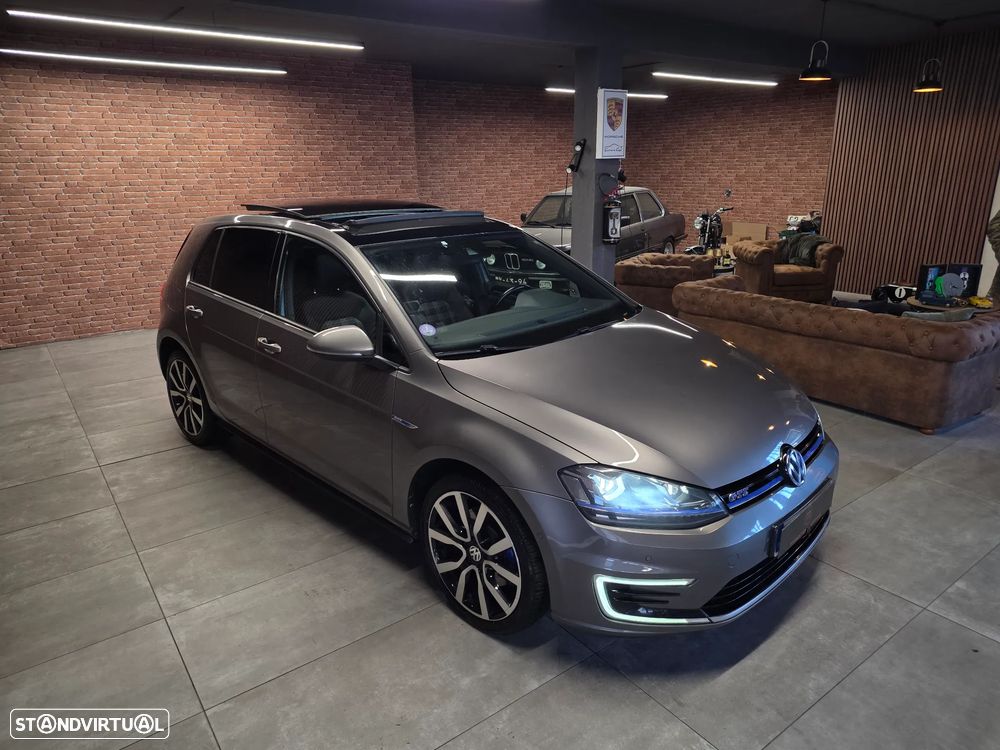 VW Golf 1.4 GTE Plug-In-Hybrid DSG - 3