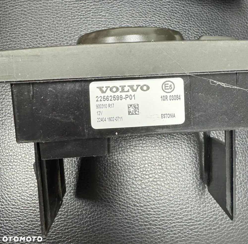 Panel swiatla kabiny 22562599 Volvo - 2