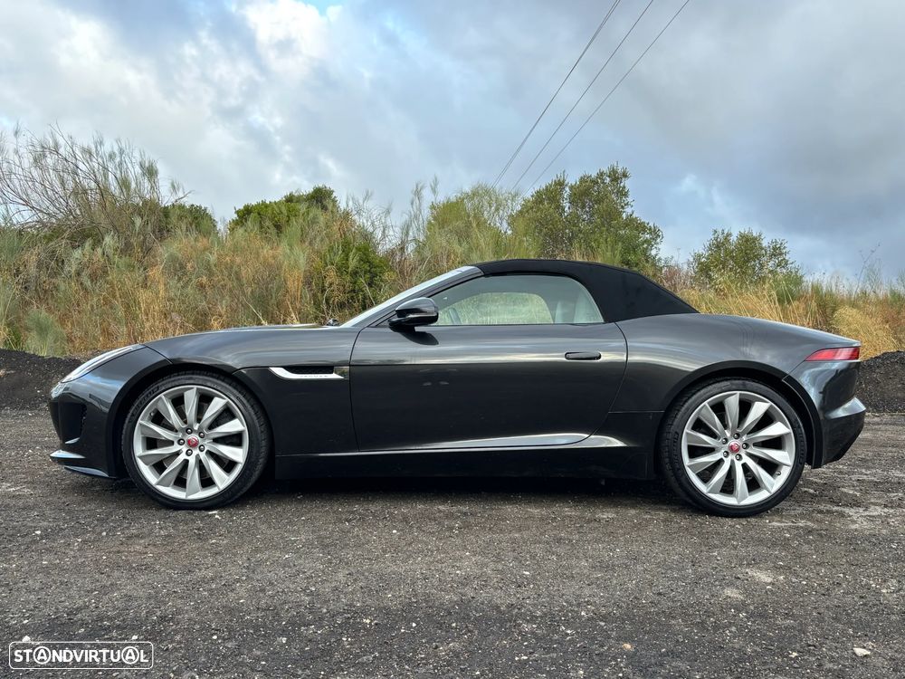 Jaguar F-Type 3.0 V6 S/C S Auto - 35