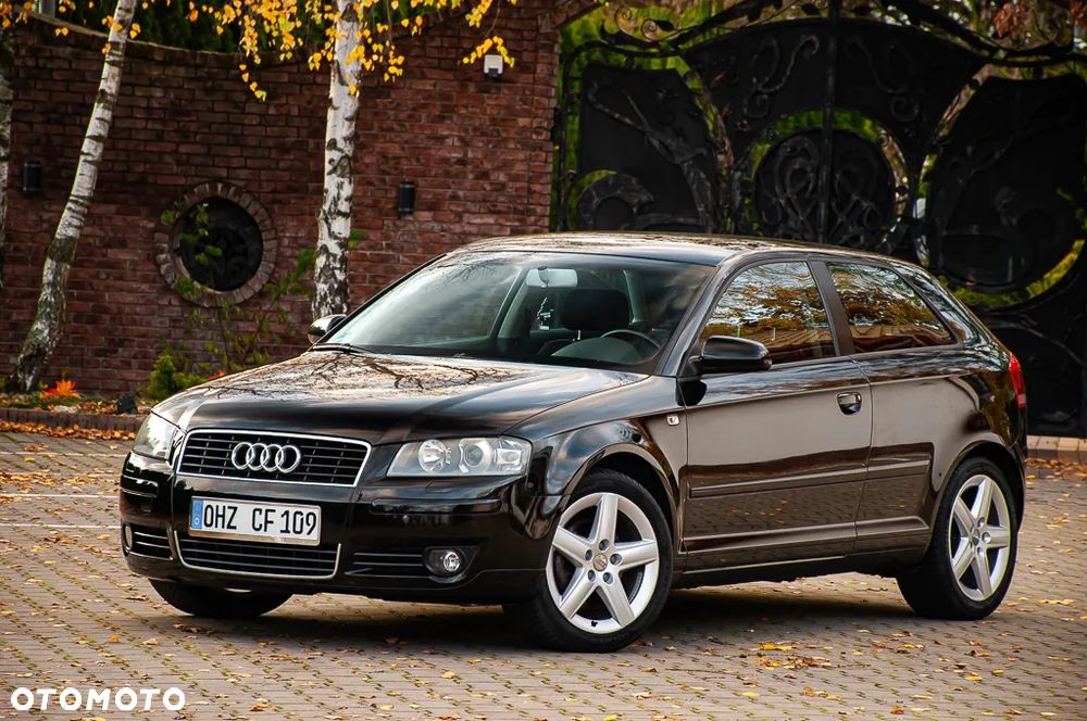 Audi A3 3-drzwiowe 2.0 FSI Attraction - 9