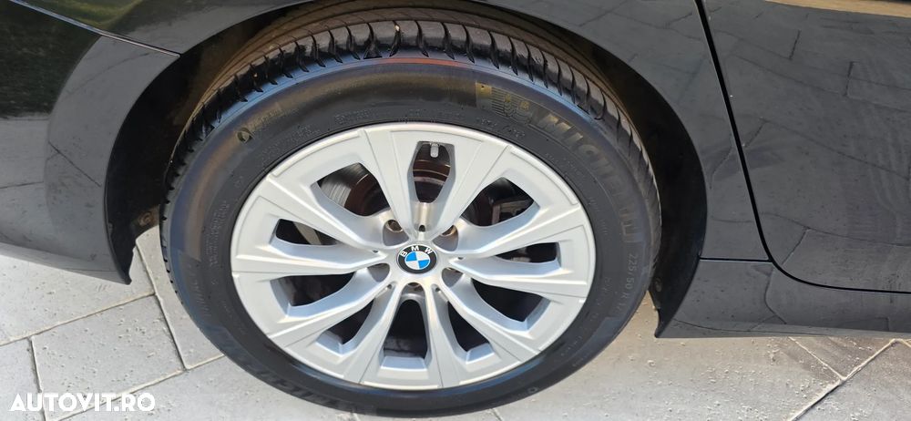 BMW Seria 3 318d Aut. Edition M Sport Shadow - 40