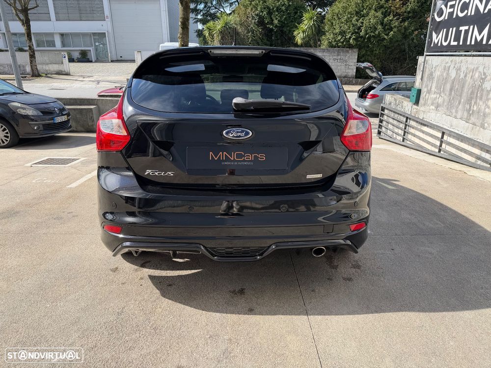 Ford Focus 1.6 EcoBoost S&S Titanium - 7