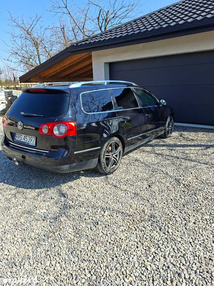 Volkswagen Passat - 5