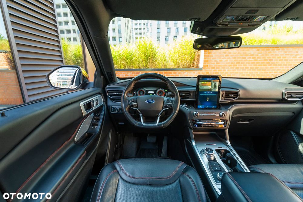 Ford Explorer 3.0 EcoBoost PHEV 4WD ST-Line - 25