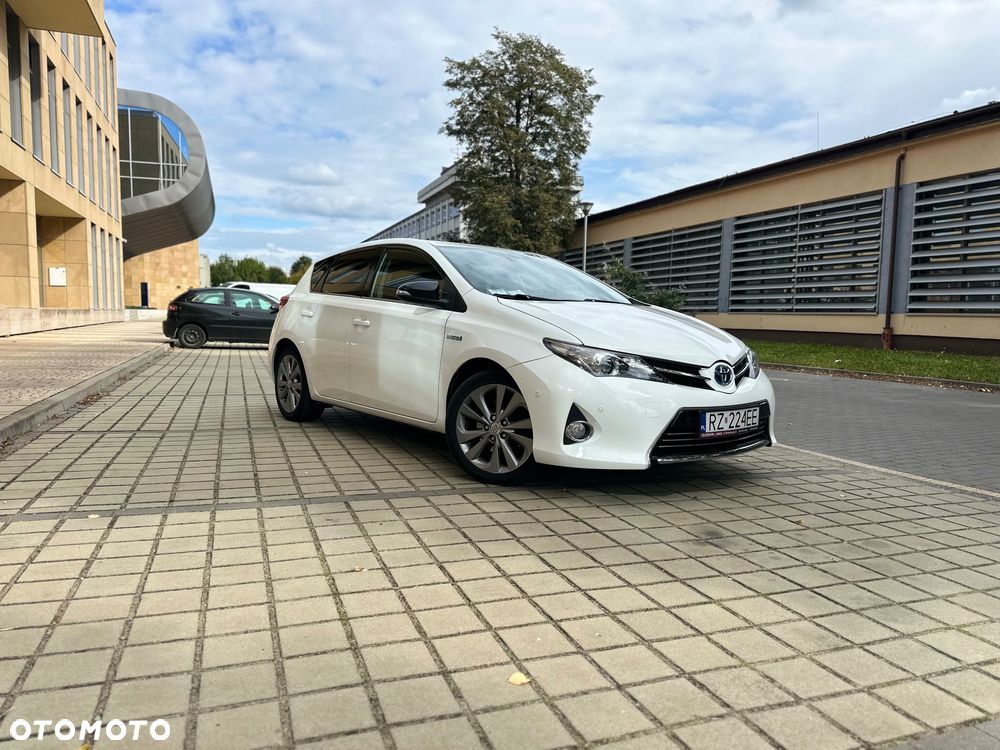 Toyota Auris 1.8 HSD Luna - 3