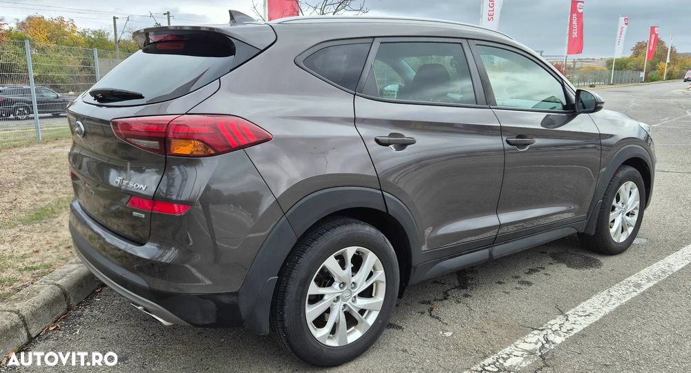 Hyundai Tucson 1.6 CRDi 4WD 7DCT Style - 3