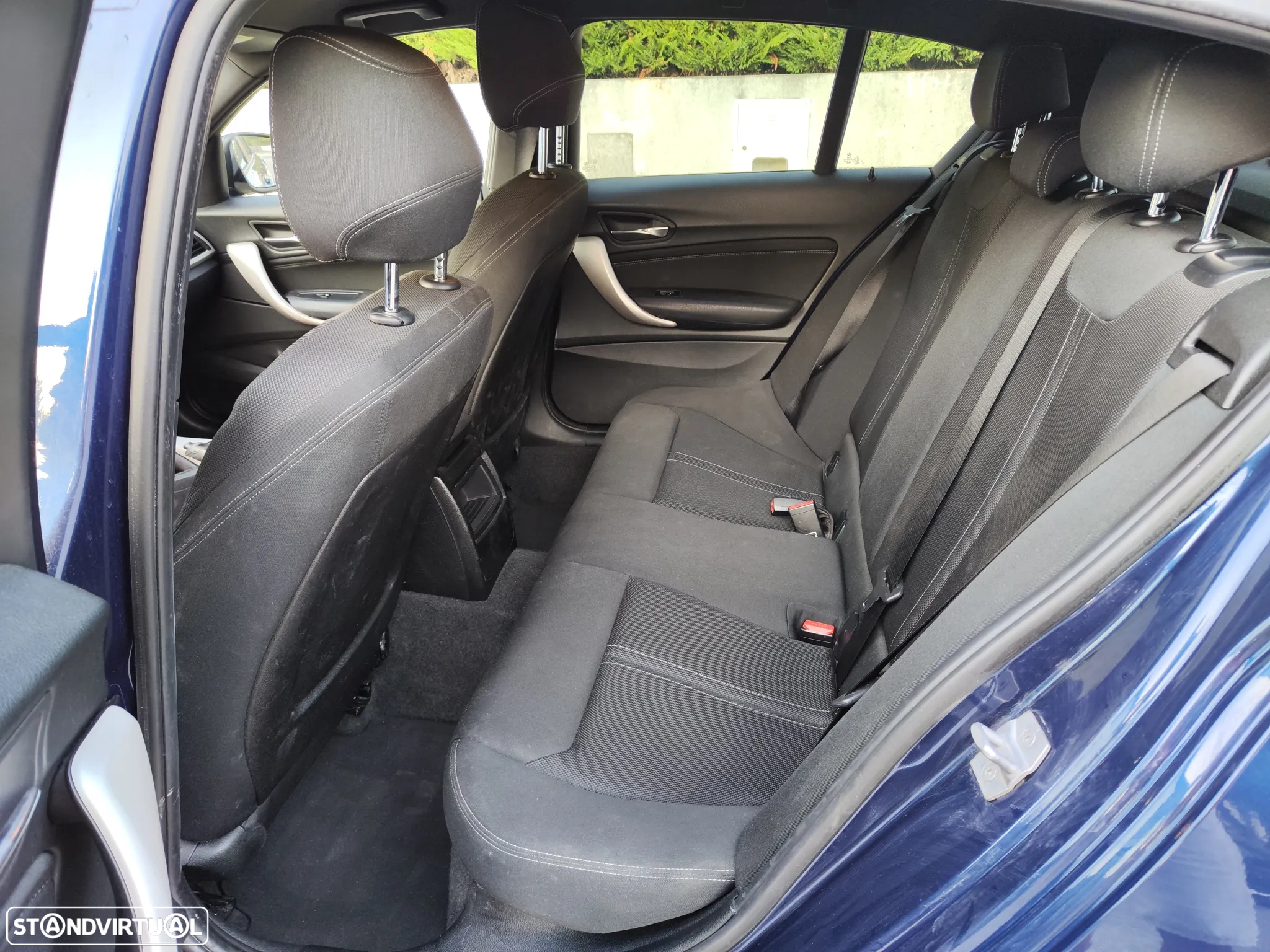 BMW 116 d EfficientDynamics - 9