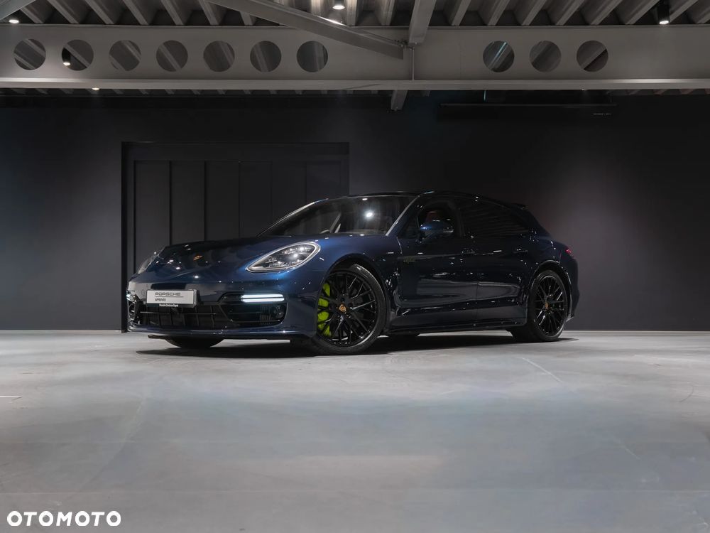 Porsche Panamera Turbo S 2019