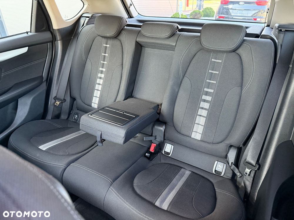 BMW Seria 2 218d GT Sport Line - 32