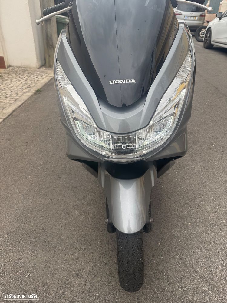 Honda PCX125 - 8