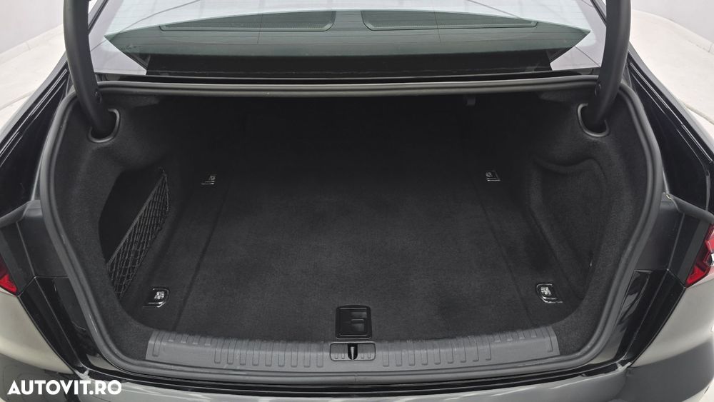 Audi A6 - 25