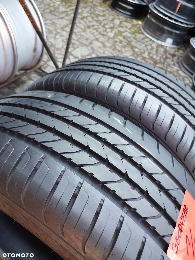 205 50 17 Goodyear Efficient Grip 2szt Lato para - 2