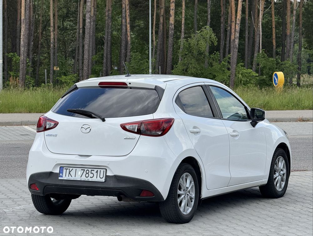 Mazda 2 - 3